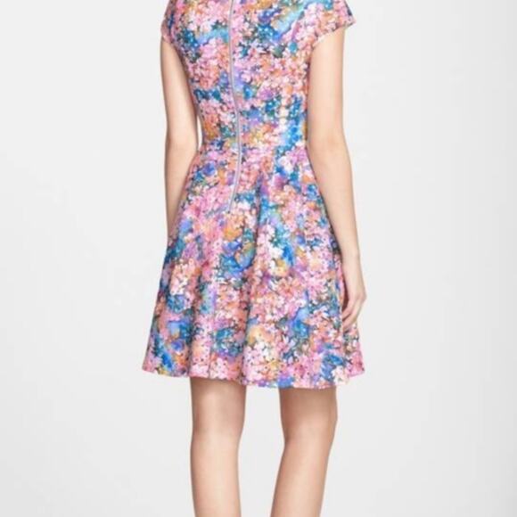 NWT Betsey Johnson Floral Romantic Fit & Flare Multicolor Short Sleeve Dress 4 - Picture 2 of 10